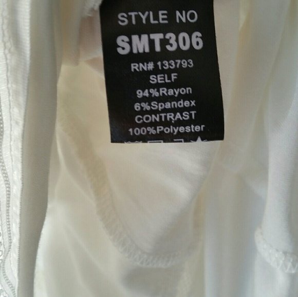 Last one NWOT lace top - Picture 7 of 8